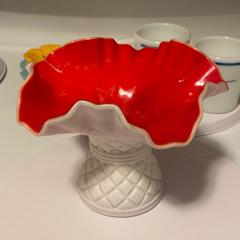 Kanawha Milk glass bowl/vase with red interior ruffled edges Very Beautiful